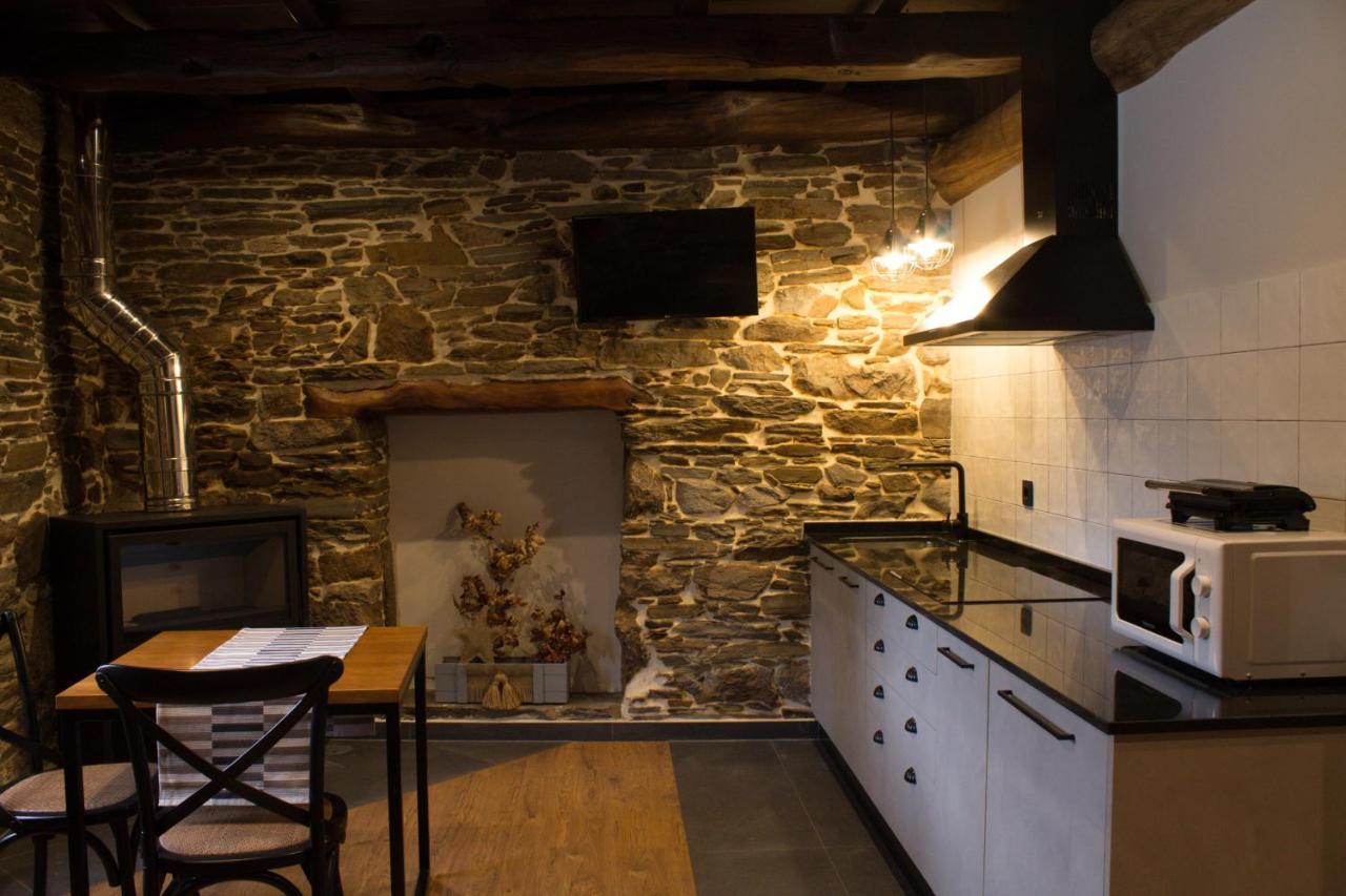 Hostal Casa Toirán Lancara Exterior foto